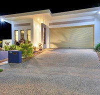 Luxury Darwin City Lights Jacuzzi Central Location Large House New Furnishings - Inverell Accommodation
