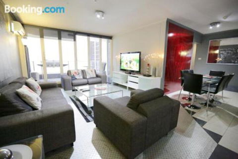 Ausmine Carrington Apartment - Inverell Accommodation 4