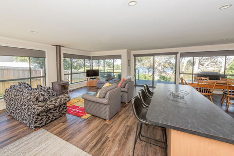 Allure - Inverell Accommodation 7