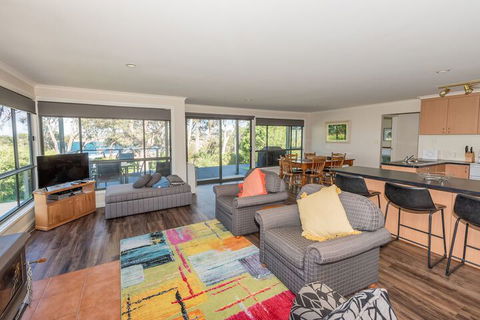 Allure - Inverell Accommodation 5