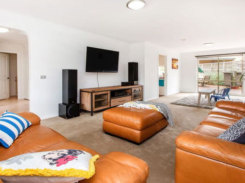 AMALFI DROMANA.... - Inverell Accommodation 3
