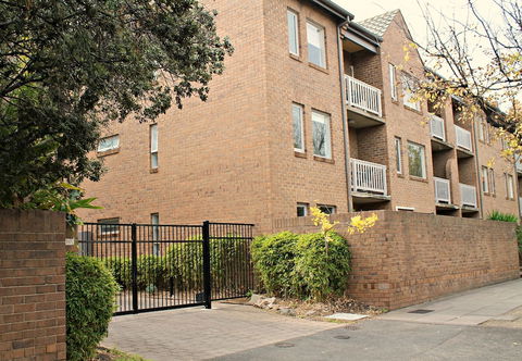 Adelaide Dresscircle Apartments - Archer Street - Inverell Accommodation 3