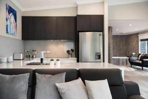 Amelia - Inverell Accommodation 4