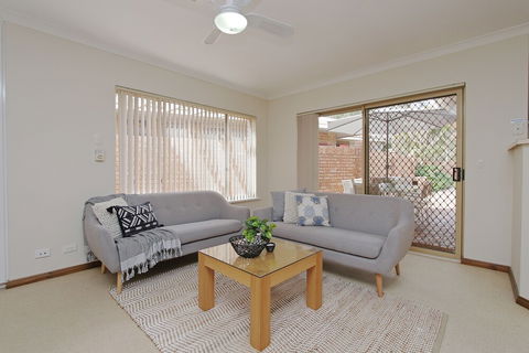 Alexandra Villa - Inverell Accommodation 1