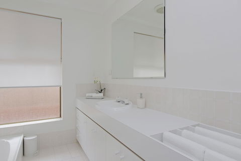 Alexandra Villa - Inverell Accommodation 0