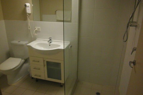 Glenelg Holiday Corporate Accommodation - Inverell Accommodation 7
