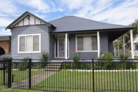 Aberdare Lodge - Inverell Accommodation 0