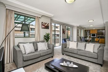 Dual Level Apt Darling Harbour HWD89 - Inverell Accommodation 0