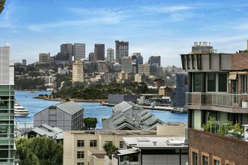 Dual Level Apt Darling Harbour HWD89 - Inverell Accommodation 6