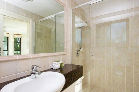 Allambi Rise Apartments A - Inverell Accommodation 4