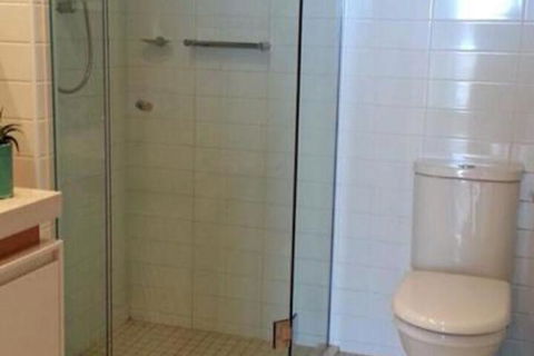 Glenelg Skyline Penthouse WiFi - Inverell Accommodation 3