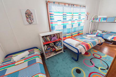 Miramar Cottage - Inverell Accommodation 7