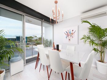 Scandie Haven At Fingal Bay - Inverell Accommodation 4