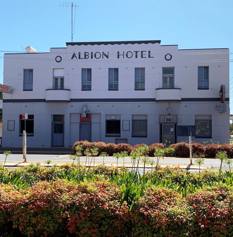 Albion Hotel Motel - Inverell Accommodation 1