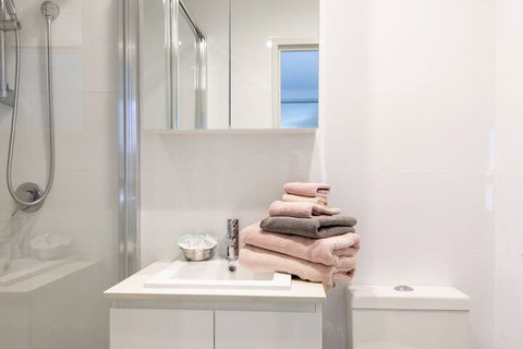 Charming And Dream Home In Sydney - Inverell Accommodation 7