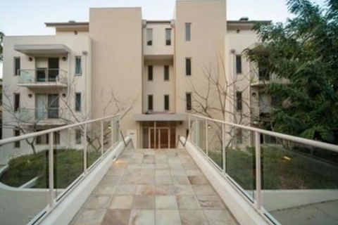 Palm Retreat - Inverell Accommodation 0