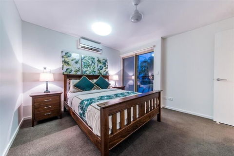 Palm Retreat - Inverell Accommodation 6