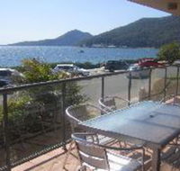 3 Bedroom House Shoal Bay Palm Beach - Inverell Accommodation