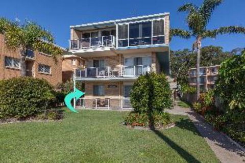 2 Bedroom Apartment Castaways Unit 1 - Inverell Accommodation 0