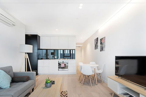 IFSuites (IFSTAYS) Light House Apartment - Inverell Accommodation 7