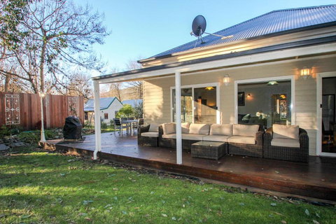Dieudonne - Inverell Accommodation 1
