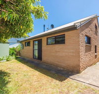 The Accommodation Group  Greens Beach Retreat - Inverell Accommodation