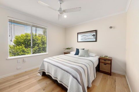 22 Noosa Parade - Inverell Accommodation 5
