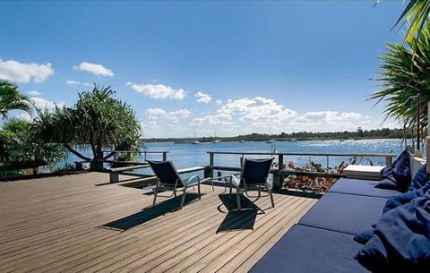 78 Noosa Parade - Inverell Accommodation 4