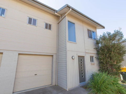 Aspect 2 / 8a Poly Cow Lane - Inverell Accommodation 3
