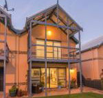 Peppabay - Inverell Accommodation