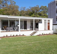 3 Lillian Street fantastic house so close to the water