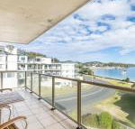 9 Blue Vista 13 Victoria Parade Studio with stunning views