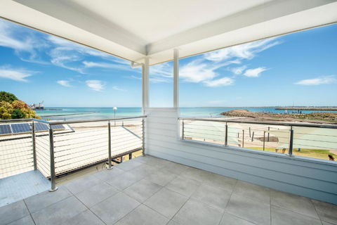 Wallaroo Beachfront Tourist Park - Inverell Accommodation 5