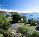 1 Kiah 53 Victoria Parade stunning views wifi aircon just across the road to the water