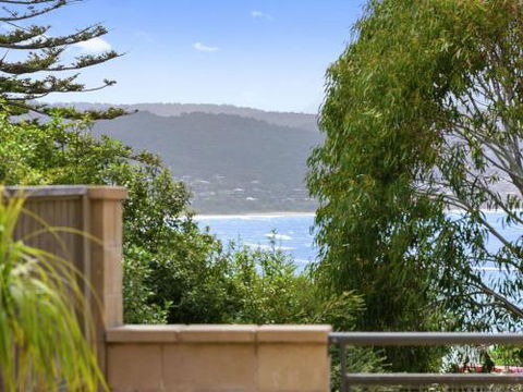 APARTMENT 23 PACIFIC APARTMENTS Sit On The Deck & Soak In The View - Inverell Accommodation 5