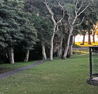 47 Bay Parklands 2 Gowrie Avenue pool tennis court  child friendly