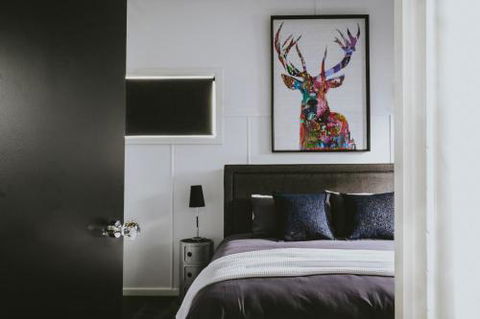 Lacroix - Inverell Accommodation 0