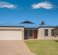 Acrosstheway - Inverell Accommodation