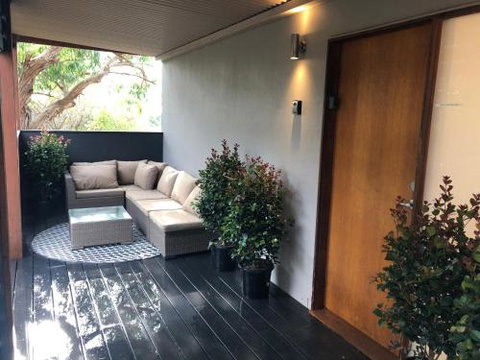 Carinya Coastal Cottage - Inverell Accommodation 5