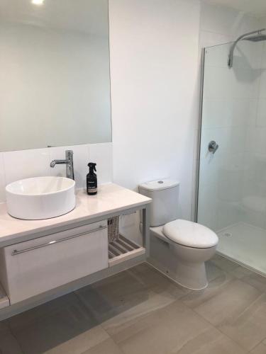 Carinya Coastal Cottage - Inverell Accommodation 3