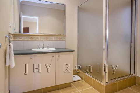 La Vita Bella - Inverell Accommodation 5