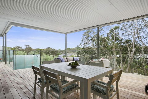 Lansdowne Villa - Inverell Accommodation 5