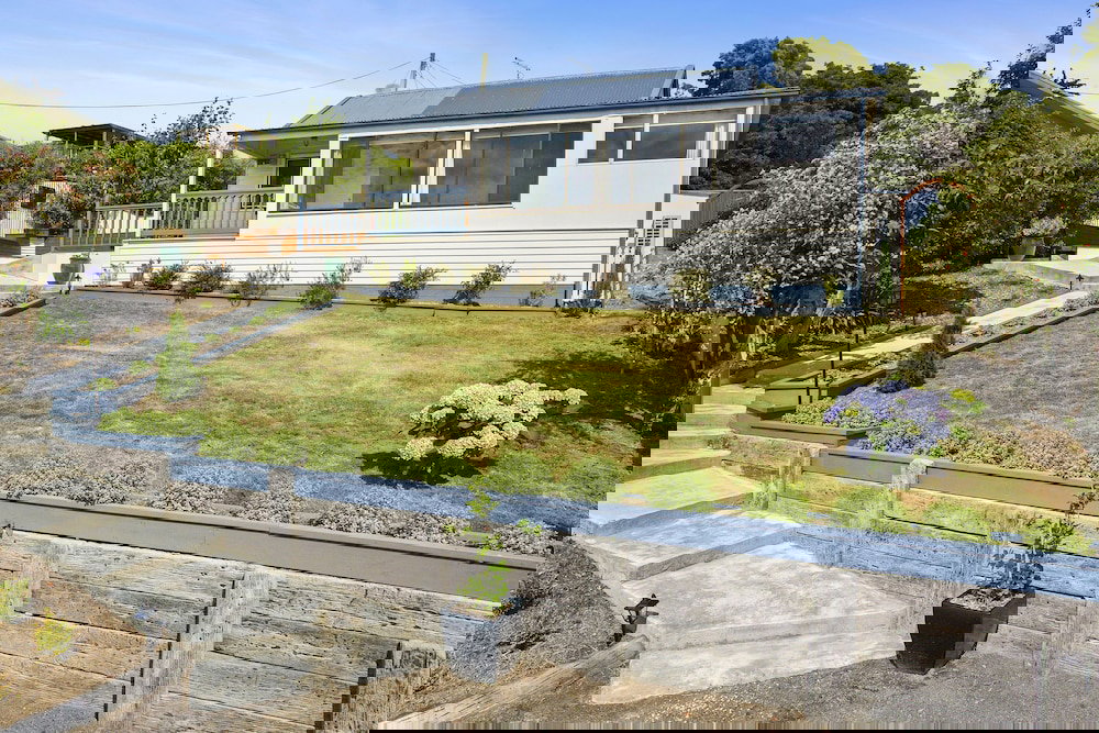 Badger Head TAS Inverell Accommodation