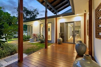 Veldree Palm Cove Rainforest Privacy - Inverell Accommodation 1