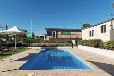 Crestview Tourist Park - Inverell Accommodation 1