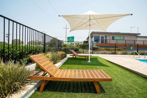 Crestview Tourist Park - Inverell Accommodation 4