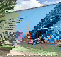 Magnums Airlie Beach - Inverell Accommodation