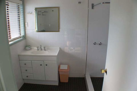 Lake Forbes Motel - Inverell Accommodation 7