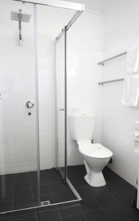 Highway Motor Inn - Inverell Accommodation 3