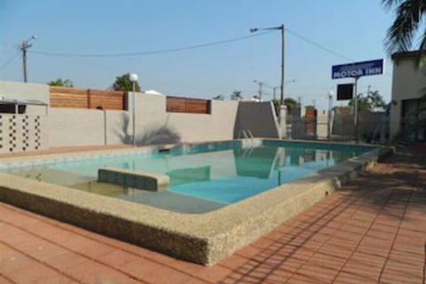 Alabaster Motor Inn Taree - Inverell Accommodation 4